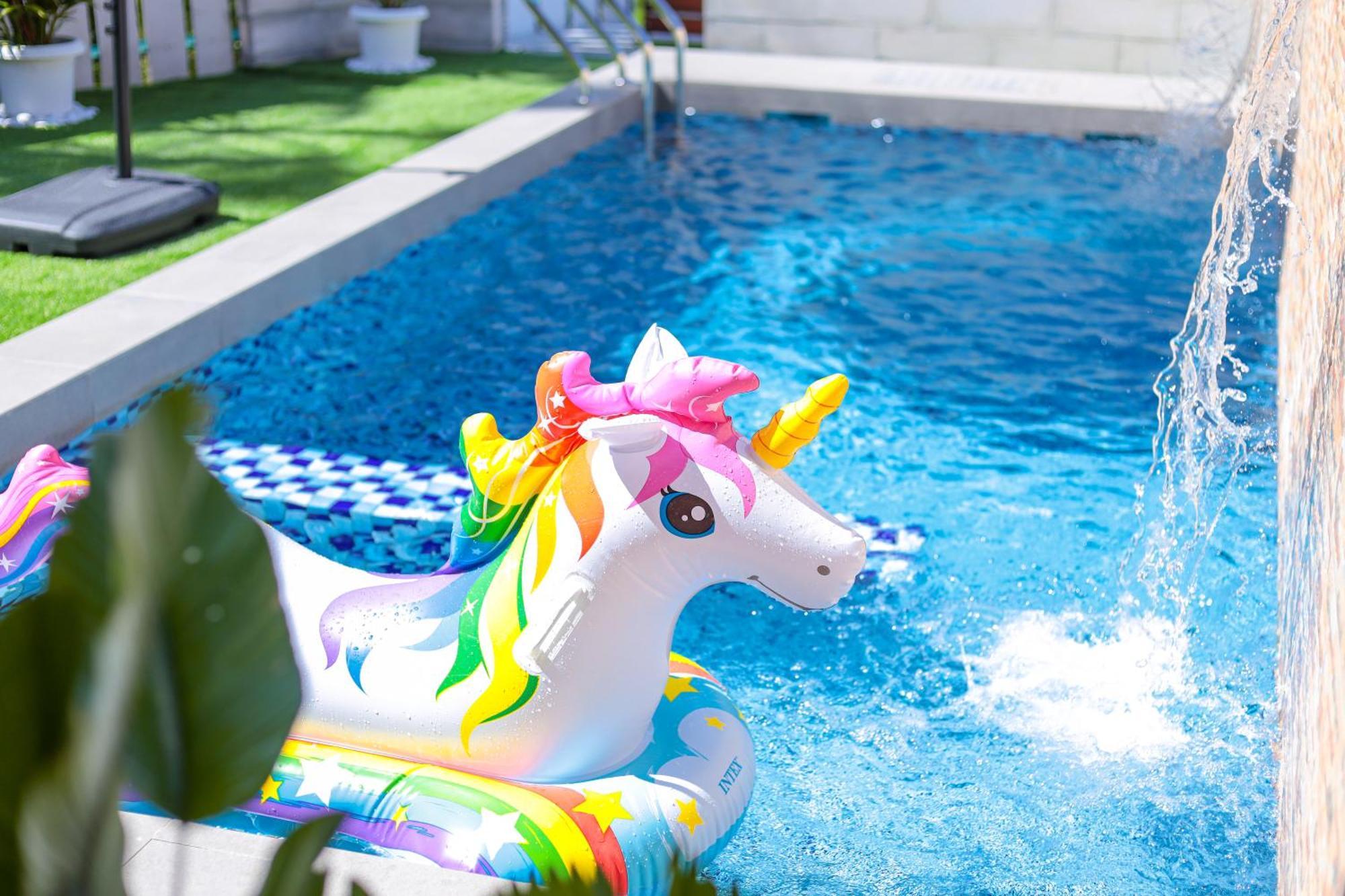 D' Village Cottage 2 - Private Pool Villa パンタイ・サナング エクステリア 写真